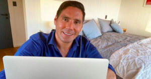 Francisco Saavedra logra importante donación para hospital y consultorios de Curicó