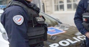 Italia: detienen a delincuentes chilenos por asaltar a anciana en su casa durante la cuarentena 