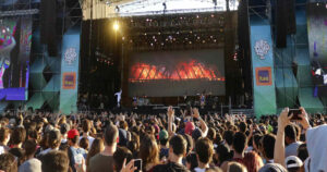 Sernac oficia a productoras por negar devolución de entradas y clientes preparan demanda colectiva