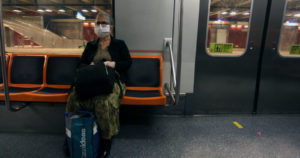 Multas por no usar mascarillas y no respetar cordón sanitario llegarán a los $2,5 millones