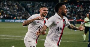 Gobierno francés da por terminada la temporada de fútbol debido al coronavirus