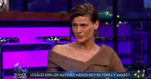 Tonka Tomicic debe esperar una semana más para saber si su madre tiene COVID-19