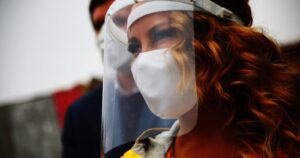 Barriga y fiesta clandestina: 