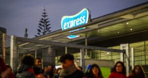 Walmart anunció extensión de horario de atención en algunas sucursales