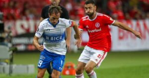 Conmebol prohibió besos, escupos y cambios de camisetas en la Libertadores y Sudamericana