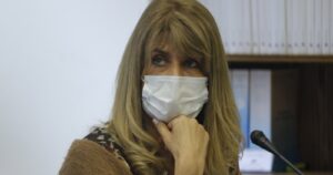 Senadora Rincón anunció proyecto “anti-cuarentena” de multifondos de AFPs