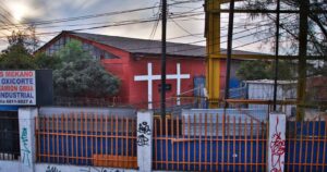 Seremi de Salud clausuró galpón de fiesta clandestina en Maipú