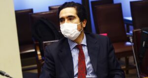 Ministro Briones aclara apoyo del Gobierno a Latam: 