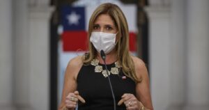 Ministra Santelices por sus dichos sobre la dictadura: 