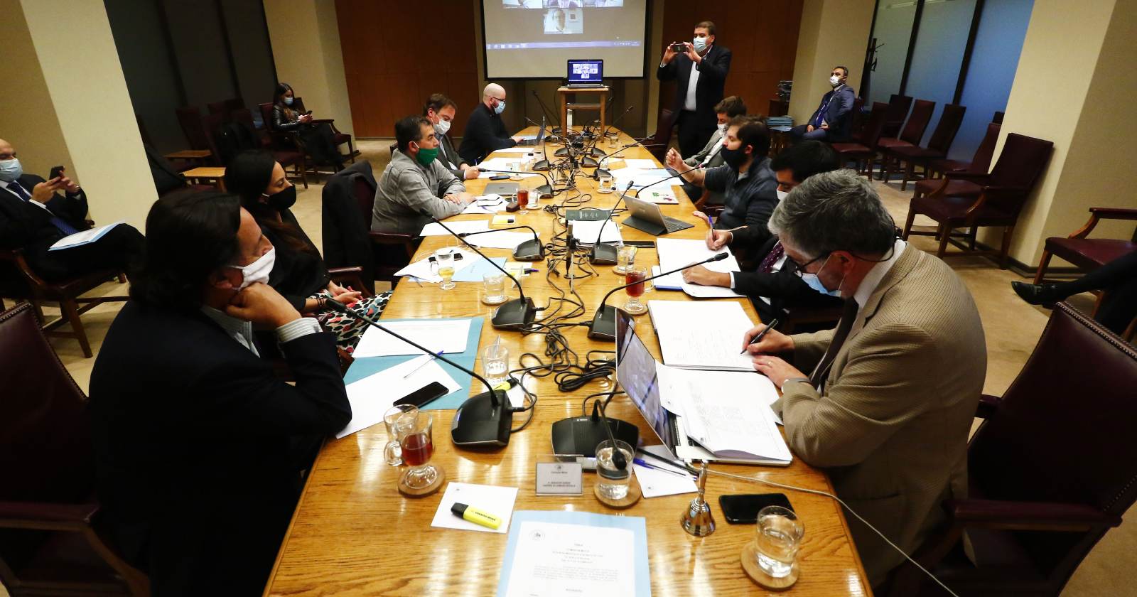 Comisión Mixta dieta parlamentaria