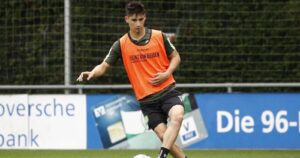 El delantero chileno-estadounidense que podría llegar a la Premier League