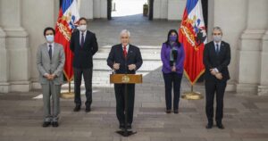 Piñera llama a diálogo y unidad