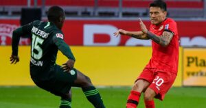 Bundesliga: Aránguiz dijo presente en dura derrota de Leverkusen ante Wolfsburgo