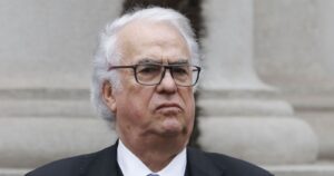 Intendente de Los Lagos evaluará sus labores tras rebaja en la edad de cuarentena obligatoria