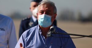 Mañalich descartó que el Gobierno presente querella contra el senador Quinteros