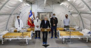 Piñera reconoce que el sistema de salud 