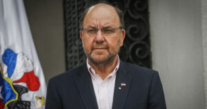 Alfredo Moreno se convirtió en el primer ministro en dar positivo por COVID-19