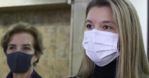 Diputada Marcela Sabat confirma que dio positivo por COVID-19: 