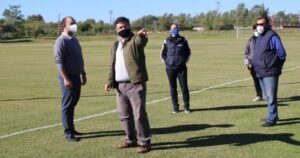 Paraguay es el primer país sudamericano que confirma su vuelta al fútbol