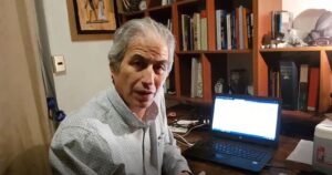 VIDEO | Colegio de Profesores denunció que link en material escolar del Mineduc lleva a sitio porno