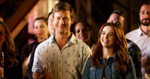 Set it up: cómo dos trabajólicos jóvenes buscan lograr que sus jefes se enamoren