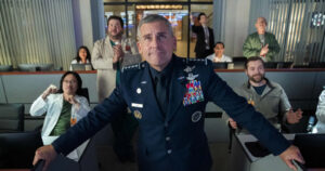 Space Force: la comedia de Steve Carell ya debutó en Netflix