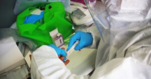 Minsal reportó 6.405 casos y 96 fallecidos en las últimas 24 horas