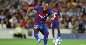 Arturo Vidal fue titular en ajustado triunfo del FC Barcelona sobre el Athletic