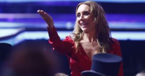 Karen Doggenweiler: “La televisión va cambiar, pero va a cambiar para bien”