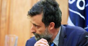 Cristián Warnken agradece labor de Jaime Mañalich: 