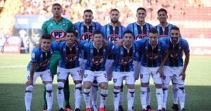Huachipato seguirá con los entrenamientos tras visita del Seremi de Salud