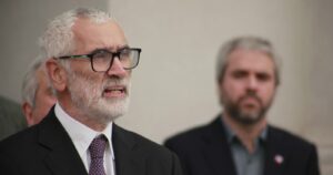 Representante OPS/OMS en Chile pide aclarar conteo de fallecidos: 