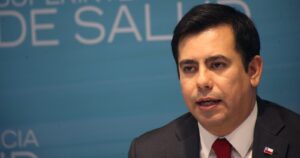 Superintendente de Salud sobre aumento de camas críticas en clínicas: “Hasta el momento el sistema privado ha respondido”