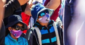 Un 71% de los niños chilenos teme que un familiar se enferme a causa del coronavirus