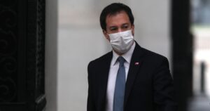 Ministro Palacios defiende al Gobierno y arremete contra extensión del postnatal