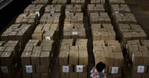 Gobierno finaliza entrega de 1,5 millones de cajas de alimentos en Santiago