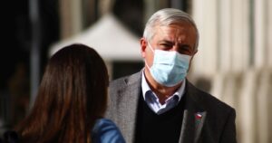 Mañalich responde a críticas por video del Gobierno: 