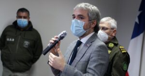 Ministro Blumel calificó de 