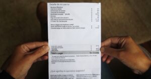 Encuesta de Cadem asegura que el 39% de los chilenos no cree poder pagar sus deudas por crisis de COVID-19