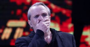 La teoría conspirativa de Miguel Bosé: 