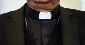 Vaticano declara culpable de abuso sexual a menor al sacerdote Jorge Laplagne
