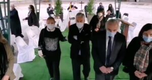 Los puntos del protocolo sanitario que no se respetaron en el funeral de Bernardino Piñera