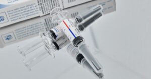 Oxford cree que la vacuna contra el coronavirus podría estar lista en octubre