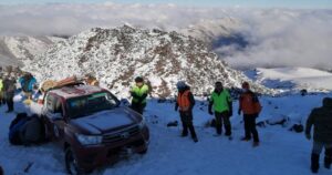 Carabineros rescataron a funcionarios de Sernageomin atrapados en Nevados de Chillán