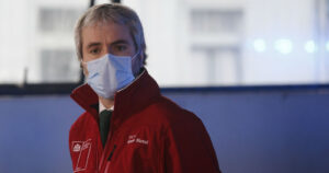 Blumel defiende gestión del Gobierno durante la pandemia tras crítica de Bloomberg: 