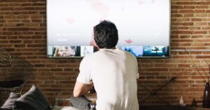 Lanzan primer preuniversitario que será transmitido por televisión por cable