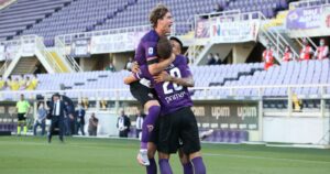 Erick Pulgar entrega asistencia en empate de Fiorentina ante Brescia