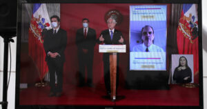 Piñera firma proyecto de ley que amplía el Ingreso Familiar de Emergencia