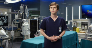 The Good Doctor de TVN superó al debut de El Asesinato de Gianni Versace en Canal 13