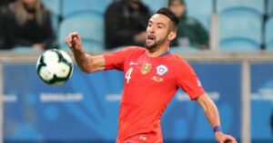 Boca Juniors fijó como prioridad el fichaje de Mauricio Isla